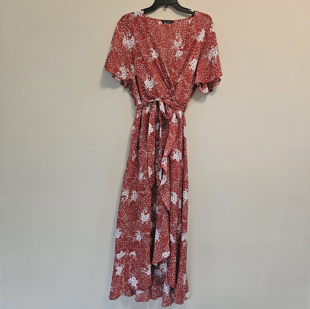 Simplee Dress Women Sz XL Flowy Feminine Floral Wrap Rust/Burnt Orange Ruffles